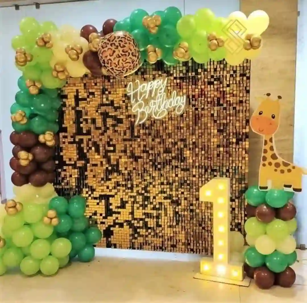 Jungle World Sequin Birthday Setup